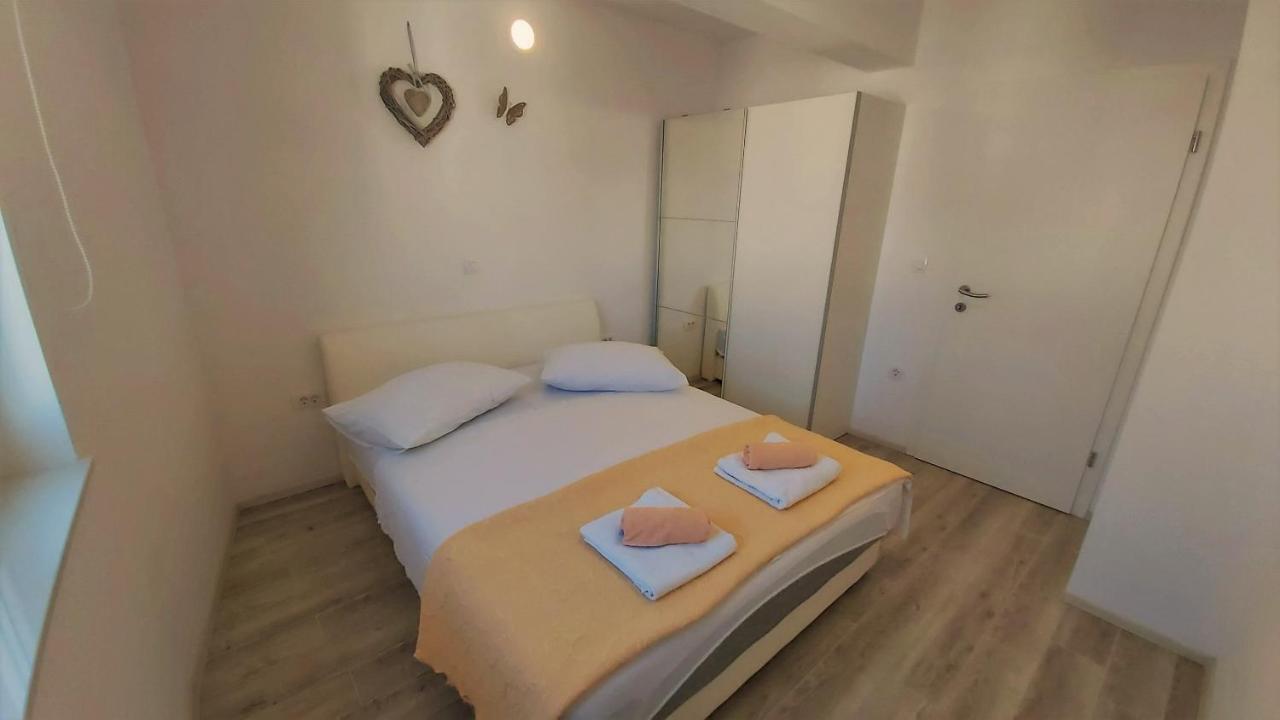 Apartments Zorica Duće Exteriör bild